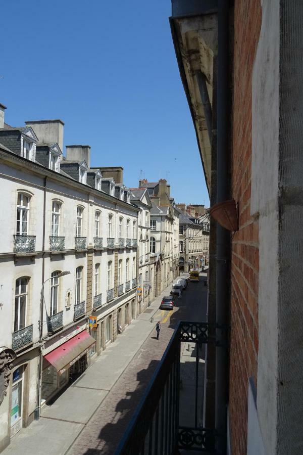 Le Quatre Bed & Breakfast Rennes Exterior photo