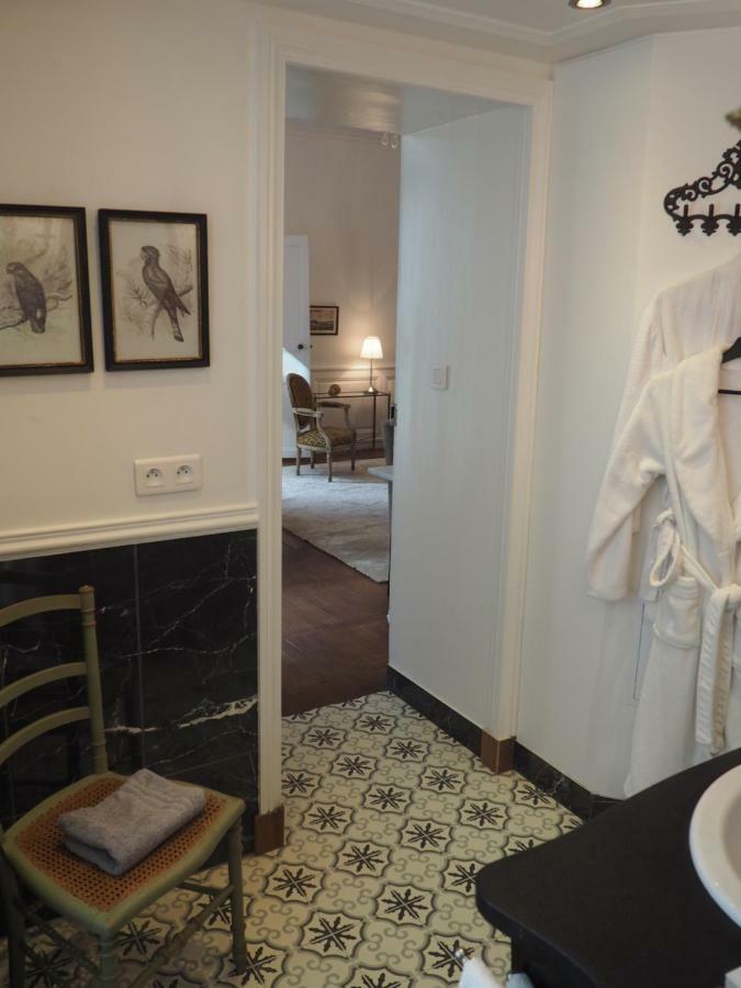 Le Quatre Bed & Breakfast Rennes Exterior photo